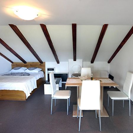 Apartamento Klan Klara House Portoroz Exterior foto