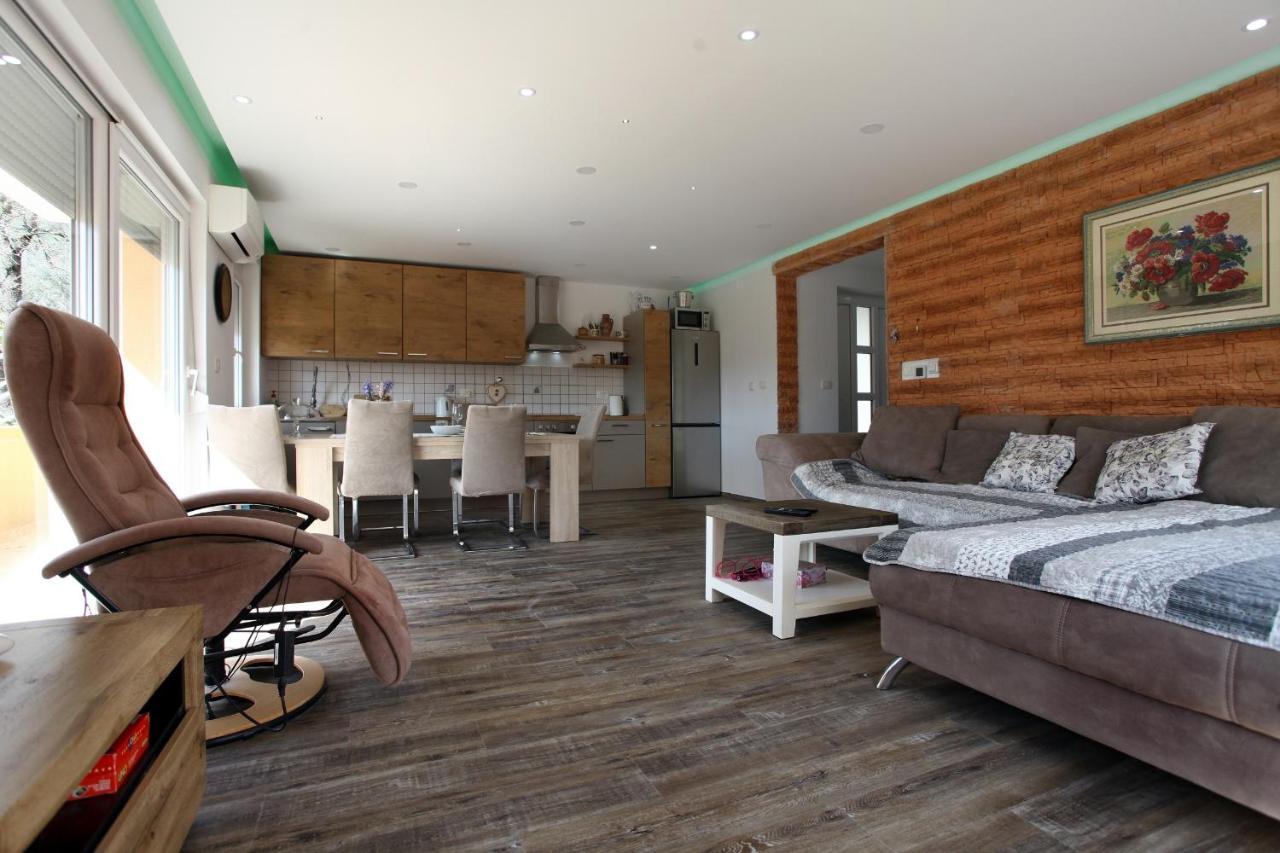 Apartamento Klan Klara House Portoroz Exterior foto