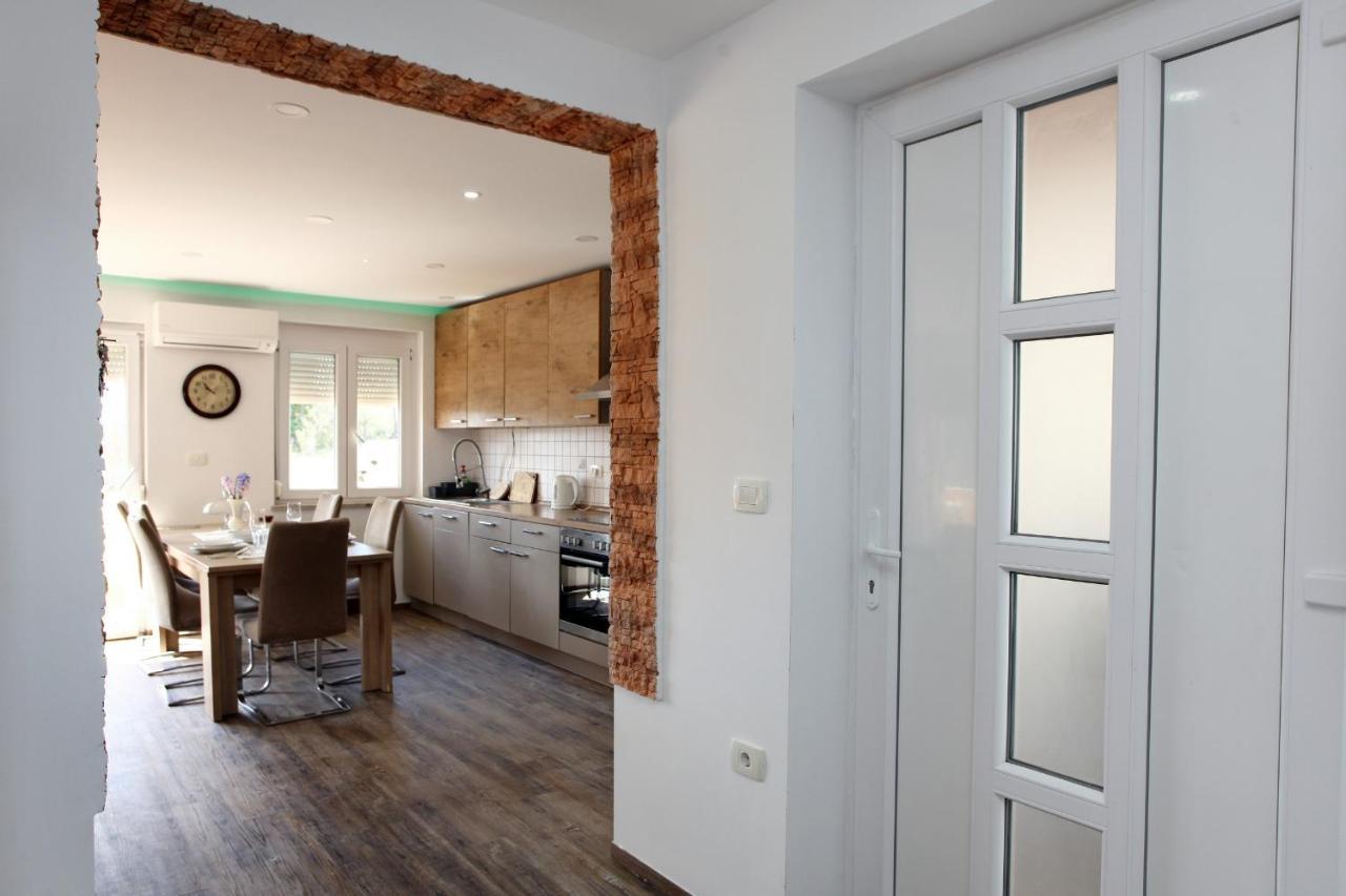 Apartamento Klan Klara House Portoroz Exterior foto