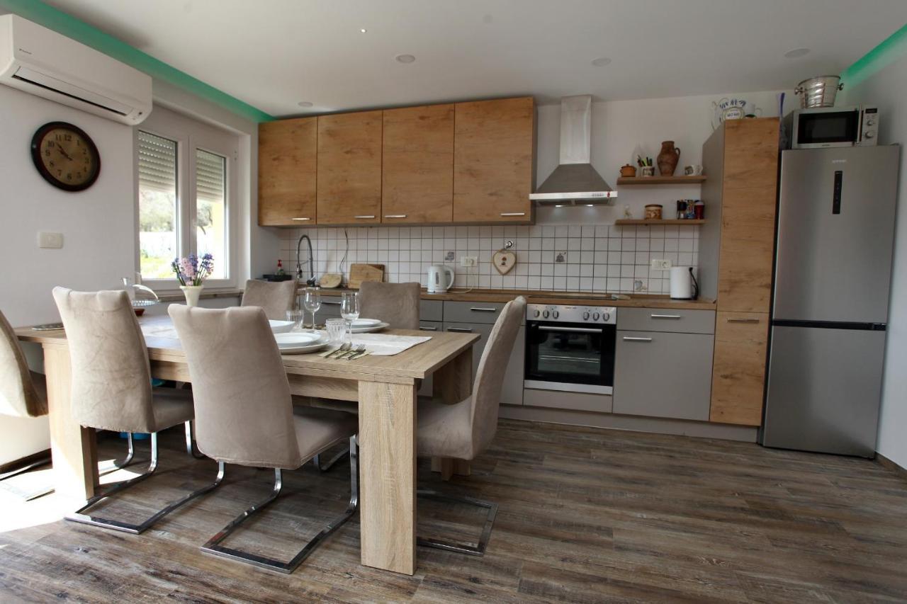 Apartamento Klan Klara House Portoroz Exterior foto