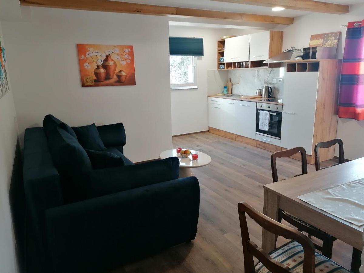 Apartamento Klan Klara House Portoroz Exterior foto