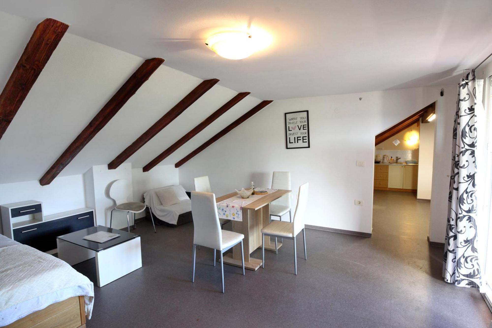 Apartamento Klan Klara House Portoroz Exterior foto